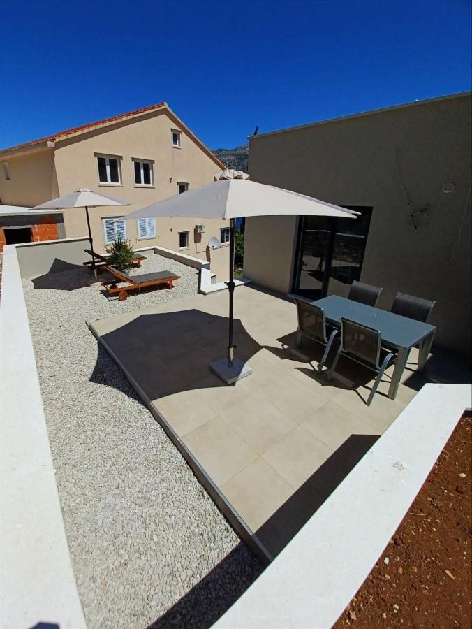 Apartmani Voljana 코츌라 외부 사진